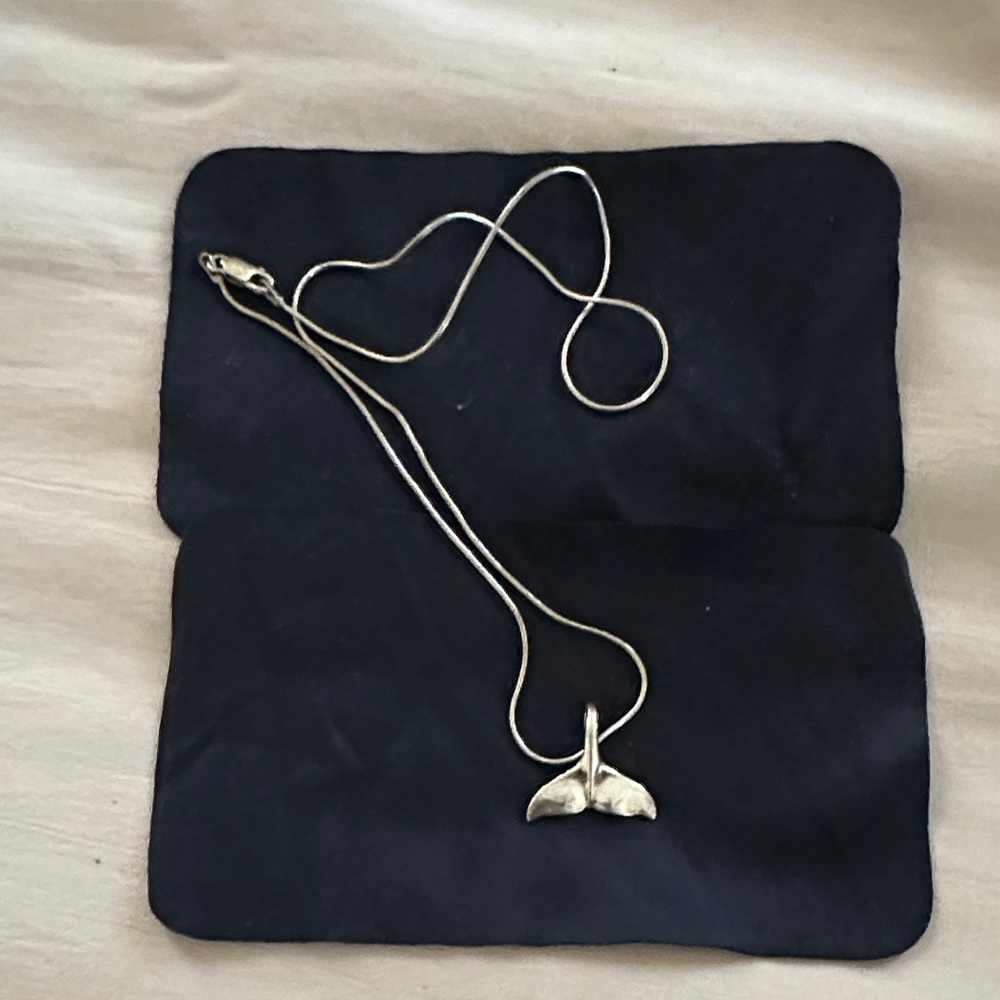 Silver Whale Tail Pendant Necklace
